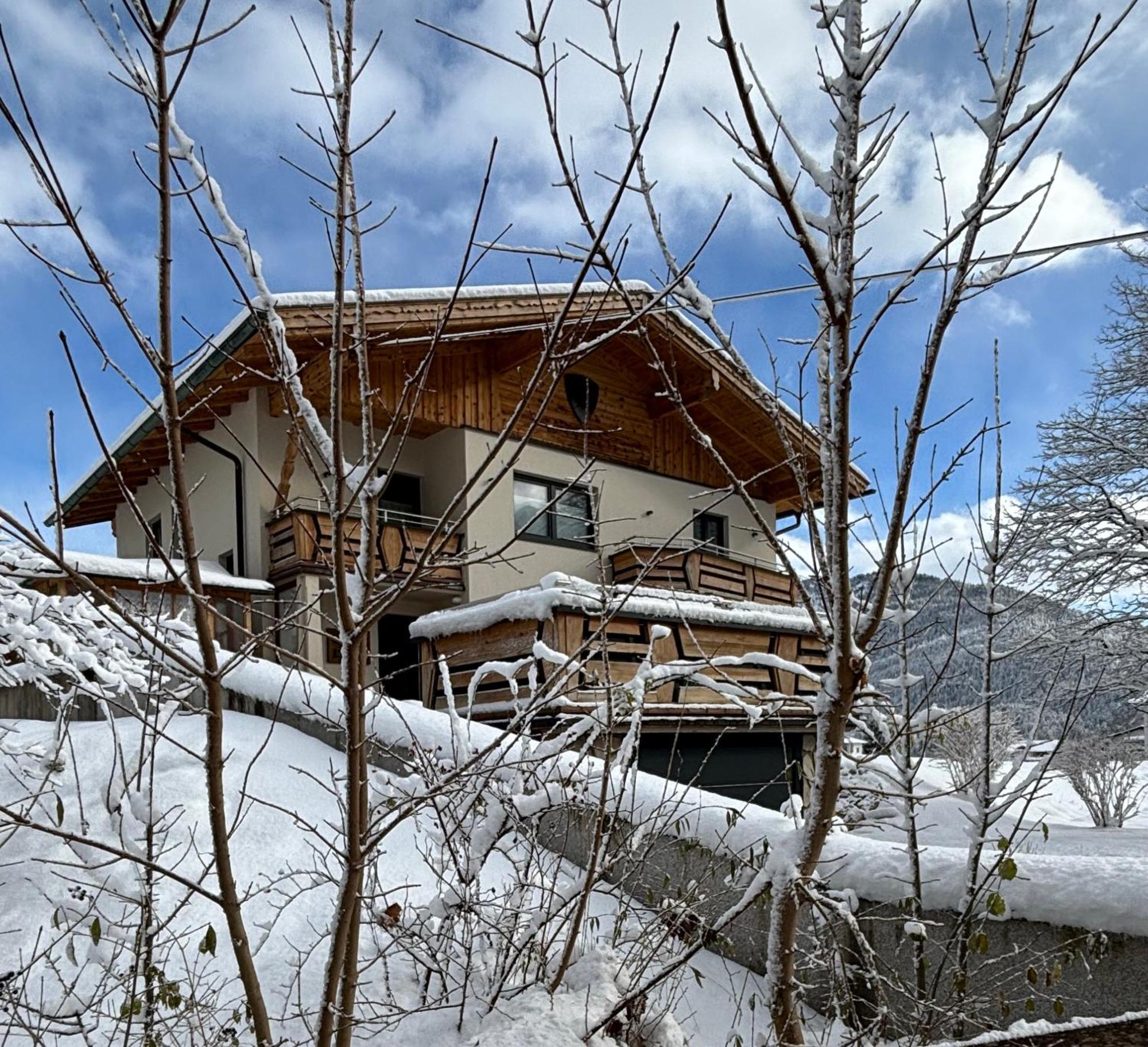 Ferienwohnungen Lodge-B Weissenbach am Lech Exterior foto